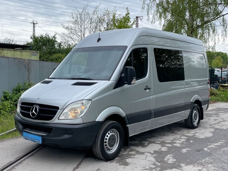 Silber Gebraucht 2009 Mercedes Sprinter Van | 7.999 € (Superpreis) - Bild 1/4