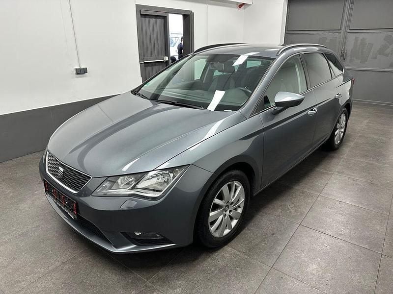 Gebraucht Seat Leon ST Reference 110 PS (80 kW) 2015 Grau Kombi