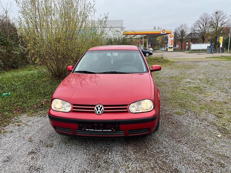 Rot Gebraucht 2001 VW Golf IV Kleinwagen | 1.900 € (Fairer Preis) - Bild 1/4