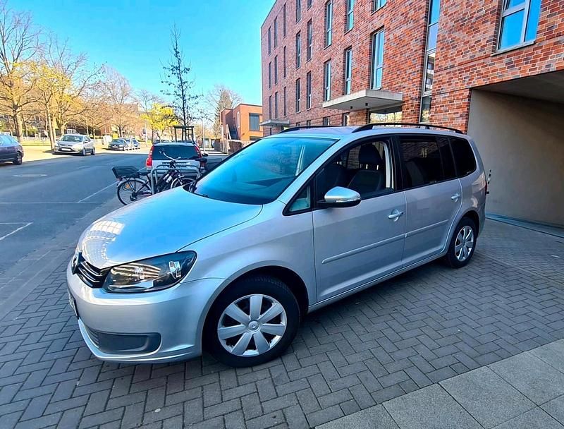 Gebraucht VW Touran 150 PS (110 kW) 2011 Silber Van / Kleinbus