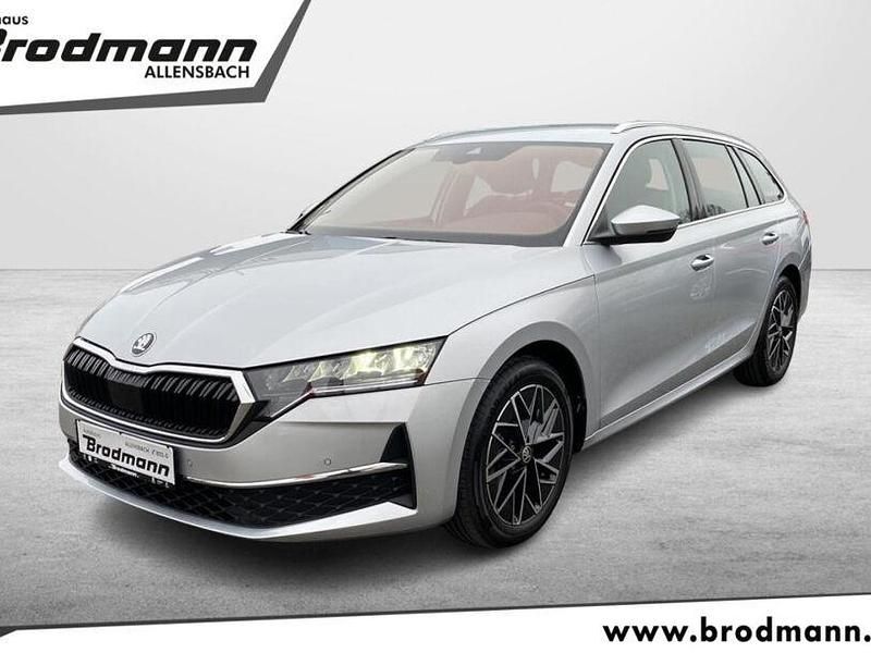 Silber Gebraucht 2024 Skoda Octavia Selection Kombi | 31.845 € (Fairer Preis) - Bild 1/4