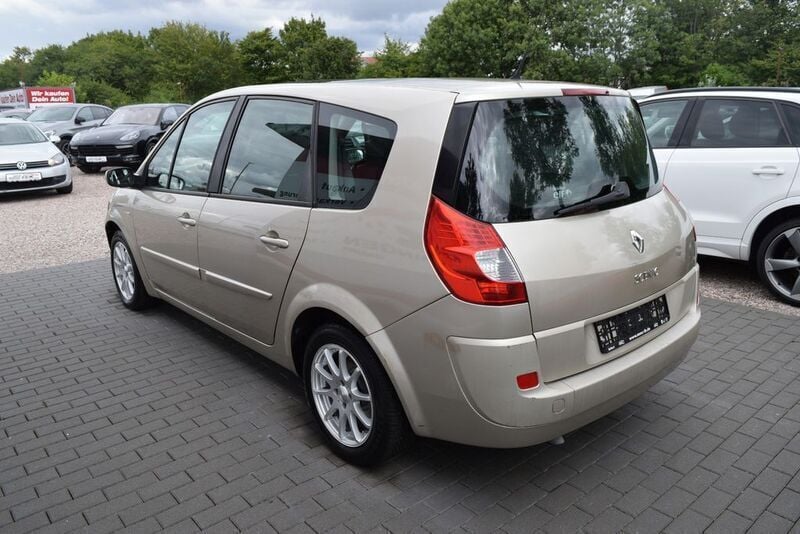 Gebraucht Renault Scénic II 131 PS (96 kW) 2008 Grau Van / Kleinbus