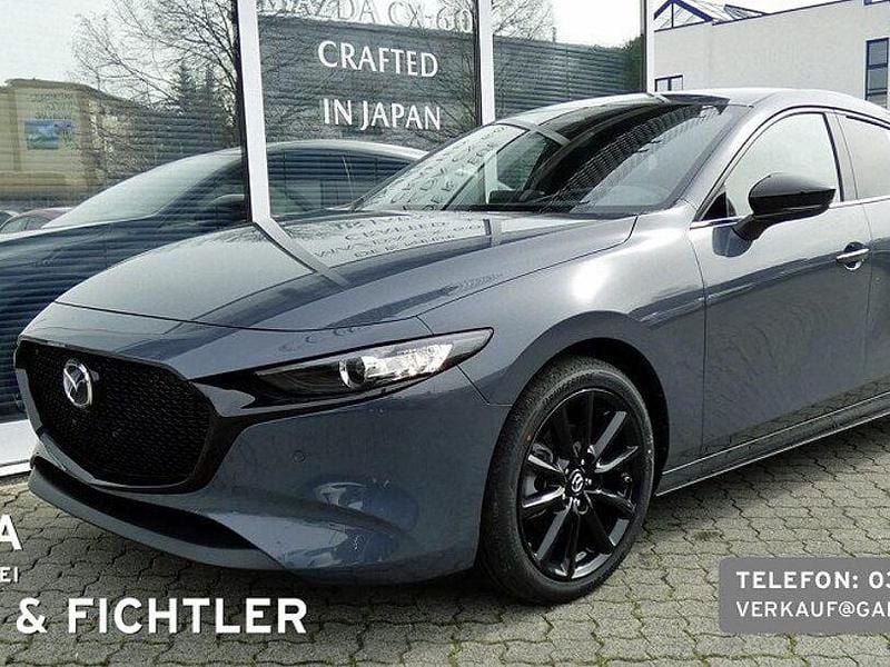 Neu Mazda 3 Nagisa 186 PS (136 kW) 2026 Polymetal gray Limousine