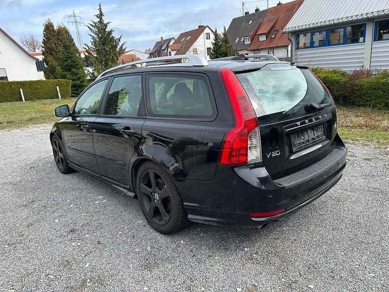 Gebraucht Volvo V50 R-Design 177 PS (130 kW) 2011 Schwarz Kombi