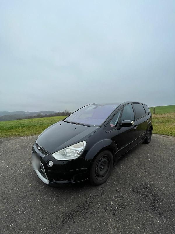 Gebraucht Ford S-MAX Titanium S 175 PS (128 kW) 2010 Schwarz Van / Kleinbus
