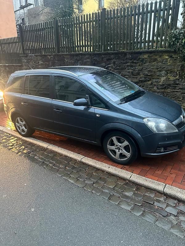 Gebraucht Opel Zafira 150 PS (110 kW) 2006 Grau Van / Kleinbus