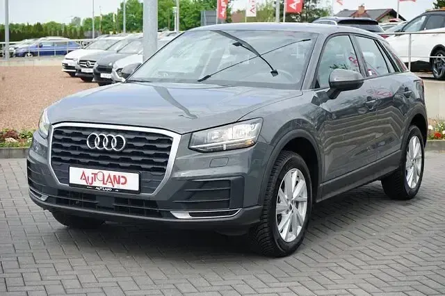 Gebraucht Audi Q2 Comfort 150 PS (110 kW) 2020 Grau SUV