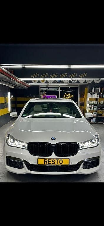 Gebraucht BMW 730 M Sport 265 PS (194 kW) 2019 Weiß Limousine
