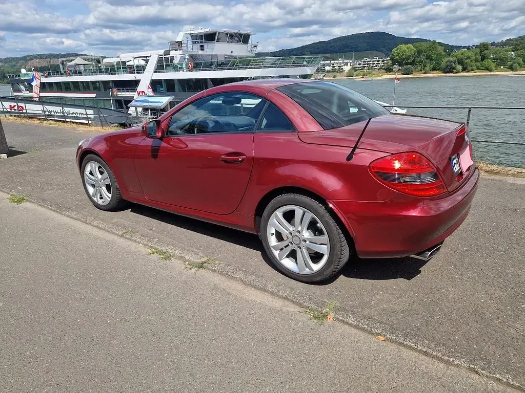Gebraucht Mercedes SLK200 184 PS (135 kW) 2009 Rot Cabrio