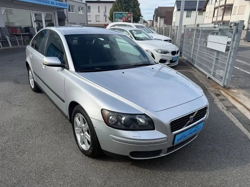 Gebraucht Volvo S40 140 PS (102 kW) 2004 Silber Limousine