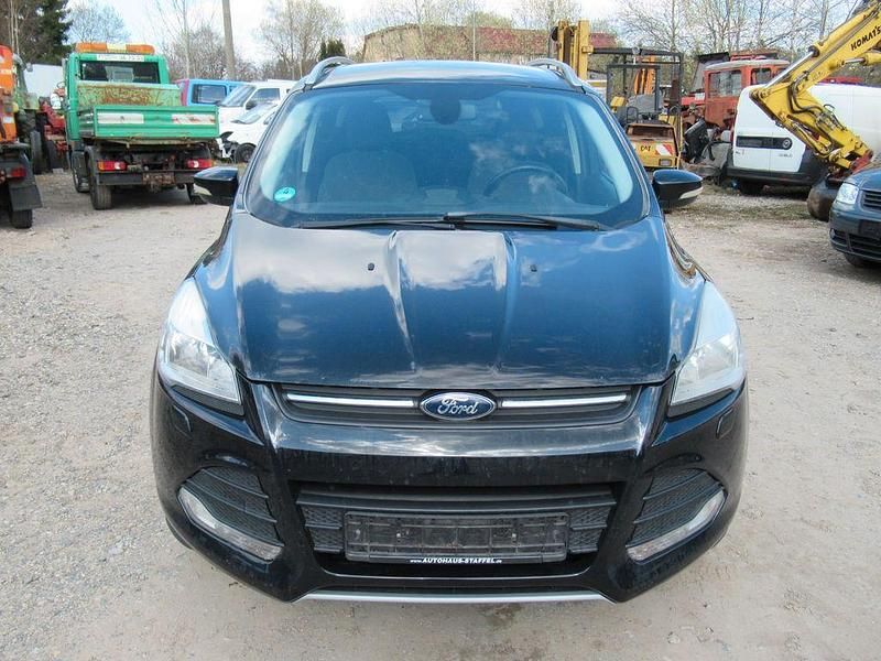 Gebraucht Ford Kuga 150 PS (110 kW) 2013 Schwarz SUV