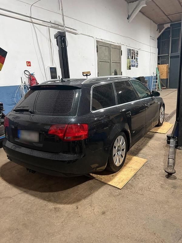 Gebraucht Audi A4 S-Line 140 PS (102 kW) 2005 Schwarz Kombi