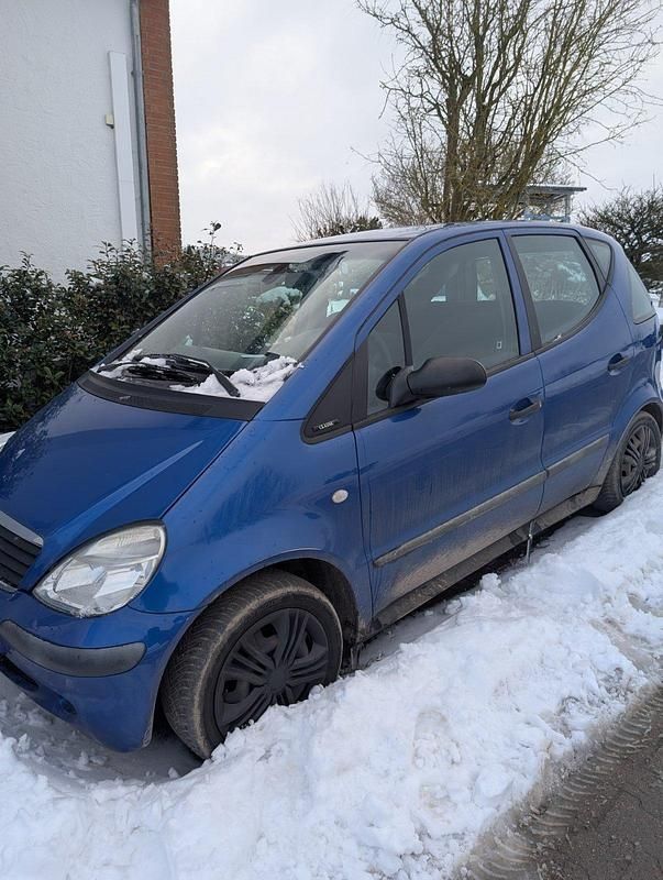 Gebraucht Mercedes A160 102 PS (75 kW) 2001 Blau Kleinwagen