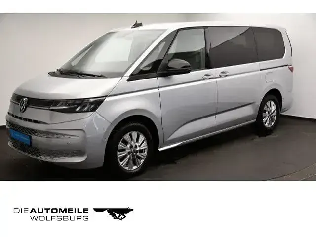 Usata VW Multivan Life 150 CV (110 kW) 2024 Andere Monovolume
