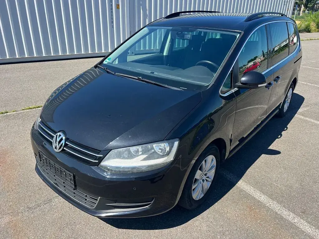 Gebraucht VW Sharan 140 PS (102 kW) 2011 Schwarz Van / Kleinbus