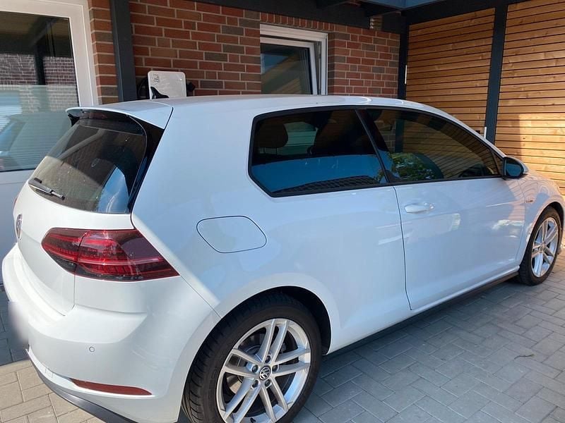 Gebraucht VW Golf GTD 184 PS (135 kW) 2018 Weiß Coupé