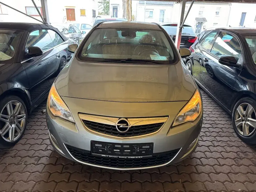 Occasion Opel Astra Edition 140 ch (102 kW) 2010 Gris Break