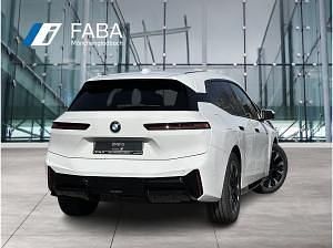 Neu BMW iX M Sport 300 kW (408 PS) 2026 Weiß (alpinweiss uni) SUV