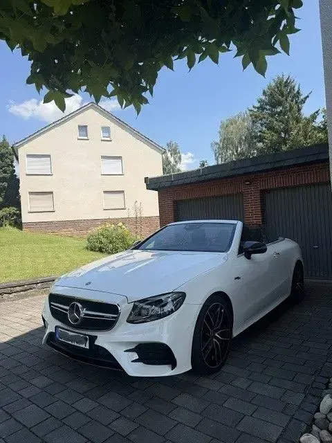 Gebraucht Mercedes E53 AMG AMG 435 PS (319 kW) 2020 Weiß Cabrio