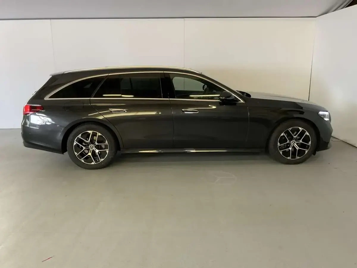 Gebraucht Mercedes E220 Advanced Plus 197 PS (144 kW) 2025 Grafitgrau  lack Kombi