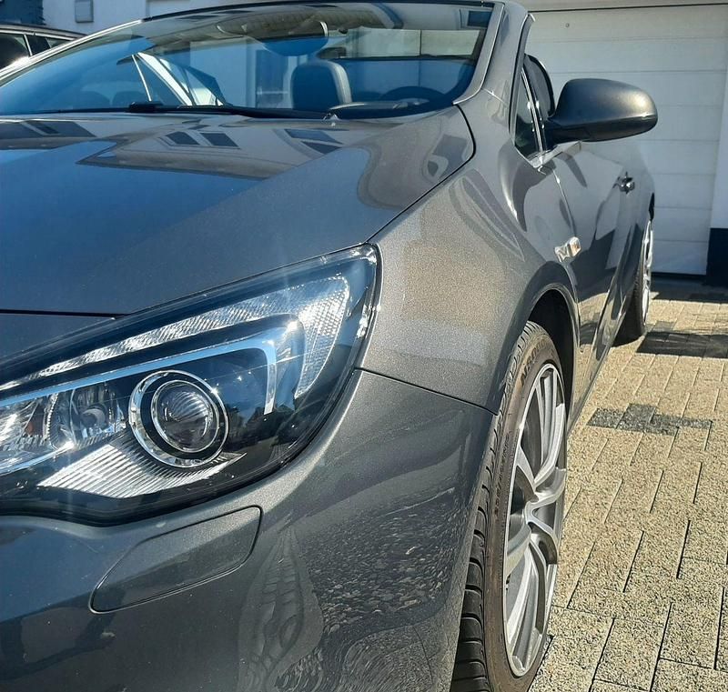 Gebraucht Opel Cascada Innovation 170 PS (125 kW) 2016 Grau Cabrio
