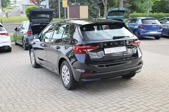 Neu Skoda Fabia 140 PS (102 kW) 2026 Grau Kleinwagen