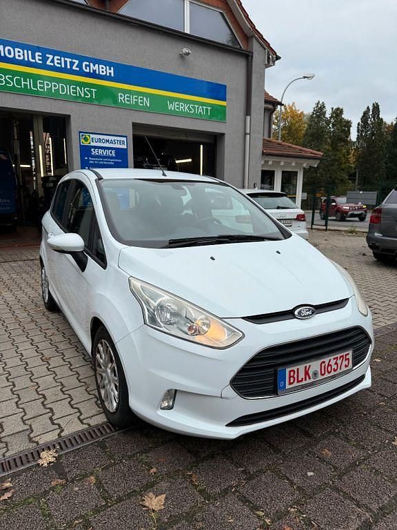 Weiß Gebraucht 2013 Ford B-MAX Trend Van / Kleinbus | 6.660 € (Fairer Preis) - Bild 1/4