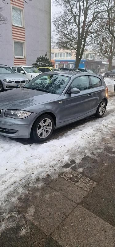 Gebraucht BMW 116 125 PS (91 kW) 2009 Grau Kleinwagen