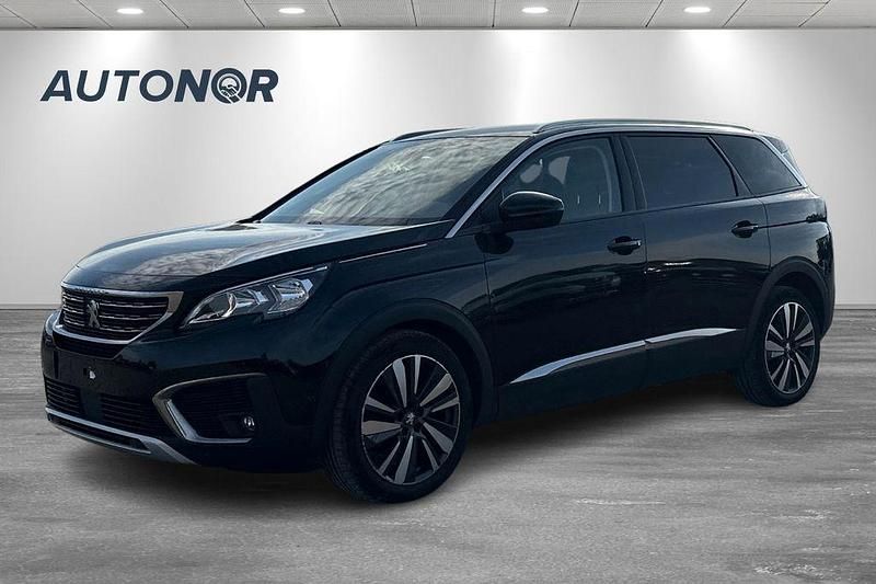 Schwarz Gebraucht 2018 Peugeot 5008 Allure Van / Kleinbus | 12.500 € (Fairer Preis) - Bild 1/4