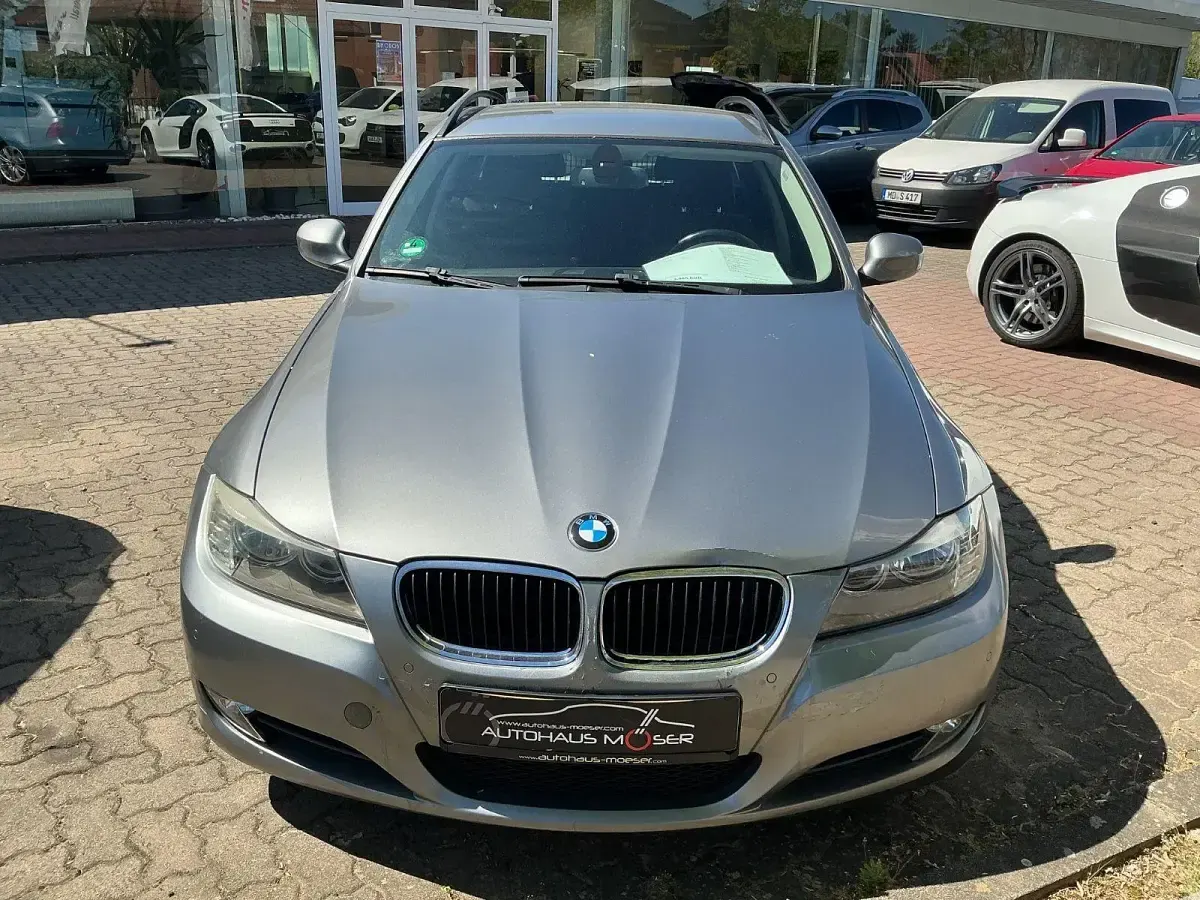 Usata BMW 320 177 CV (130 kW) 2009 Grigio Station wagon