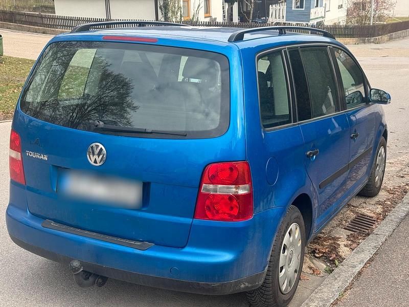 Gebraucht VW Touran 105 PS (77 kW) 2006 Blau Van / Kleinbus