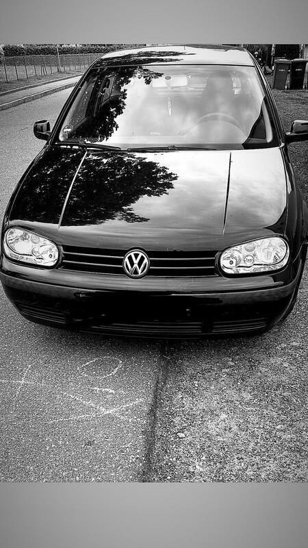 Blau Gebraucht 2003 VW Golf IV Kleinwagen | 350 € (Superpreis) - Bild 1/4