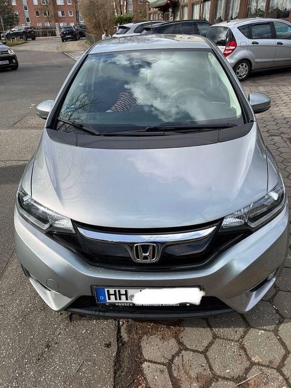 Gebraucht Honda Jazz Trend 102 PS (75 kW) 2017 Grau Kleinwagen