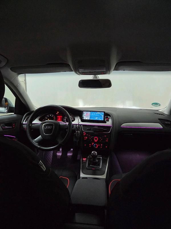 Gebraucht Audi A4 Ambiente 160 PS (117 kW) 2008 Grau Limousine