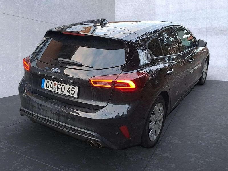 Gebraucht Ford Focus ST-Line 125 PS (91 kW) 2025 Schwarz Limousine