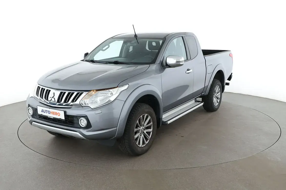 Gebraucht Mitsubishi L Plus 181 PS (133 kW) 2017 SUV