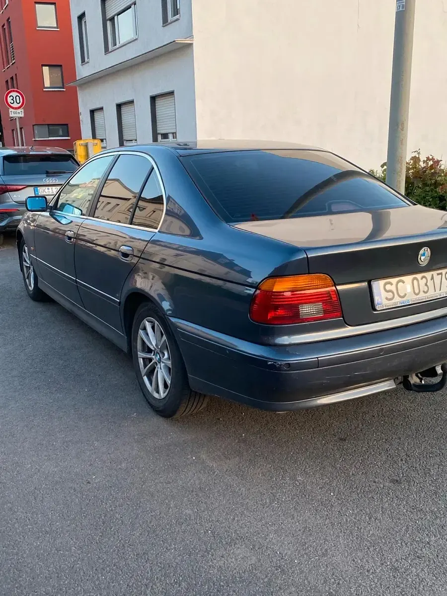 Gebraucht BMW 525 192 PS (141 kW) 2002 Blau Limousine