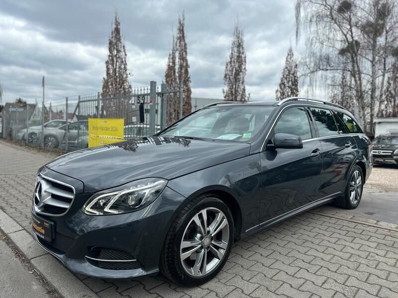 Tenoritgrau metalliclack Gebraucht 2014 Mercedes E250 Kombi | 18.500 € (Fairer Preis) - Bild 1/4