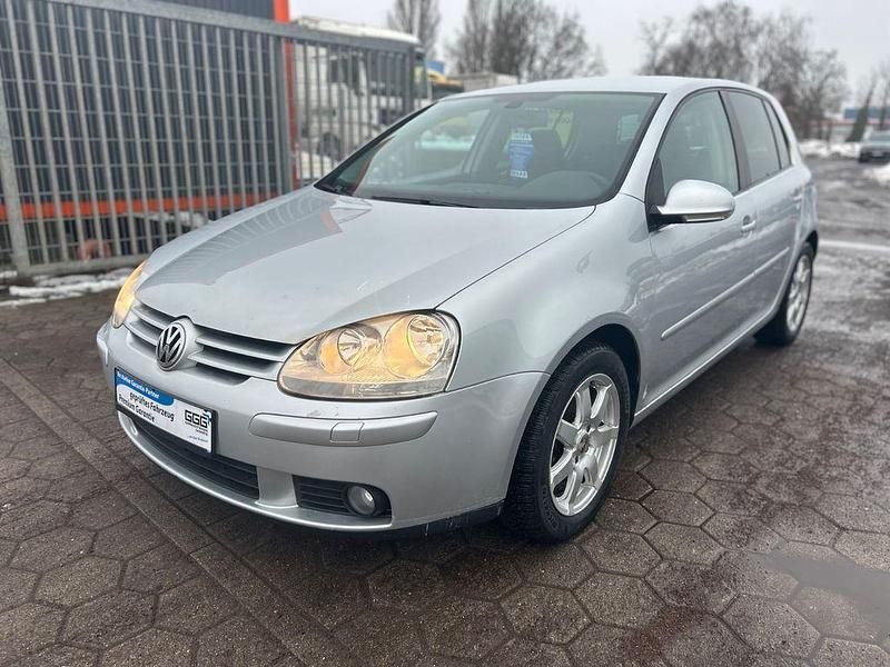 Silber Gebraucht 2007 VW Golf United Limousine | 5.490 € (Etwas zu teuer) - Bild 1/4