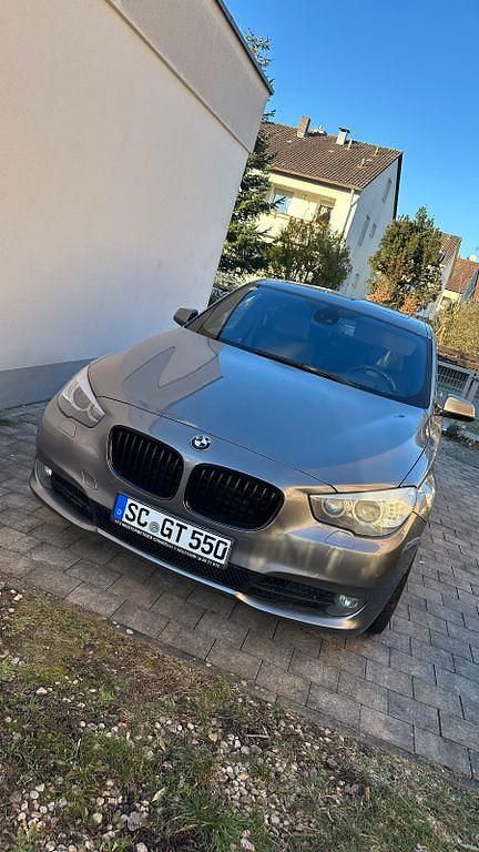 Grau Gebraucht 2009 BMW 550 Gran Turismo Performance Limousine | 14.500 € - Bild 1/4