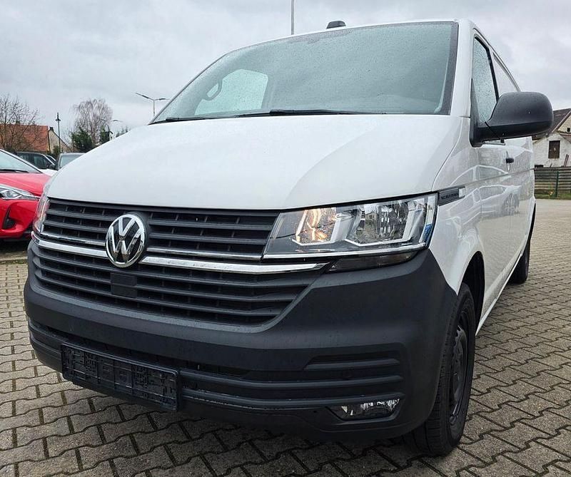Gebraucht VW Transporter 110 PS (80 kW) 2024 Weiß Van