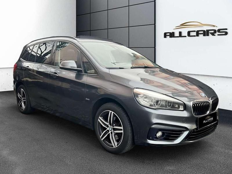 Gebraucht BMW 218 Sport Line 150 PS (110 kW) 2017 Mineralgrau metallic Van / Kleinbus