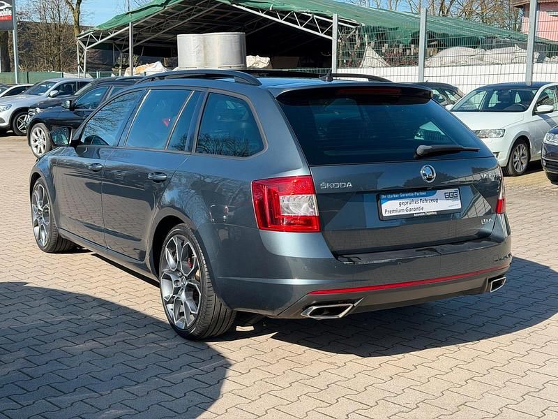 Gebraucht Skoda Octavia RS 184 PS (135 kW) 2017 Quarzgrau metallic Kombi