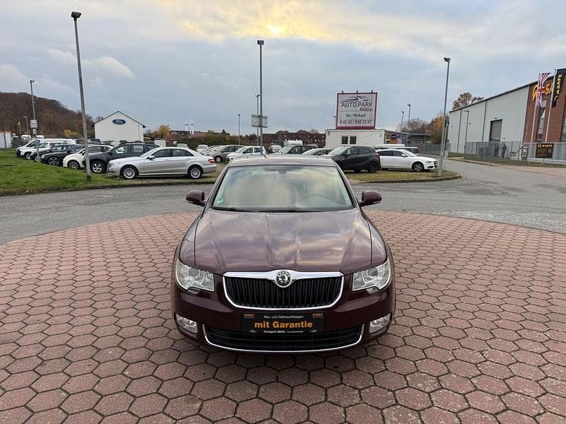 Gebraucht 2010 Skoda Superb Ambition Limousine | 8.490 € (Etwas zu teuer) - Bild 1/4