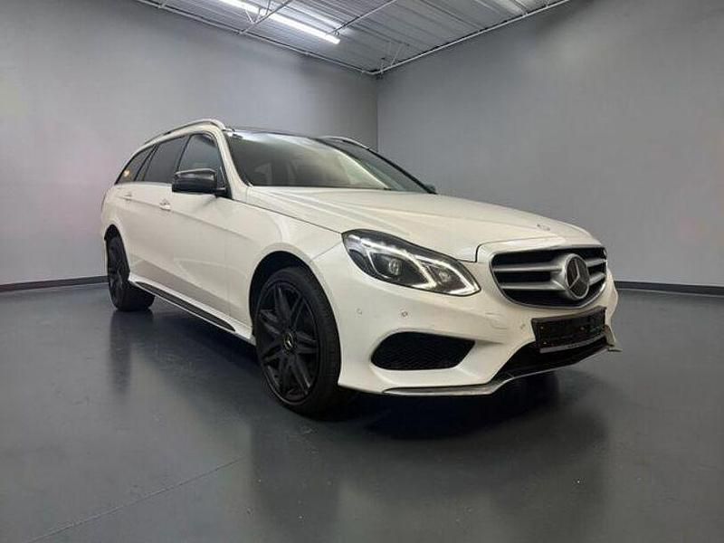 Gebraucht Mercedes E350 AMG line 258 PS (189 kW) 2015 Weiß Kombi