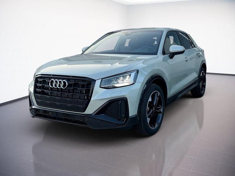 Neu Audi Q2 S-Line 150 PS (110 kW) 2025 Tausilber SUV