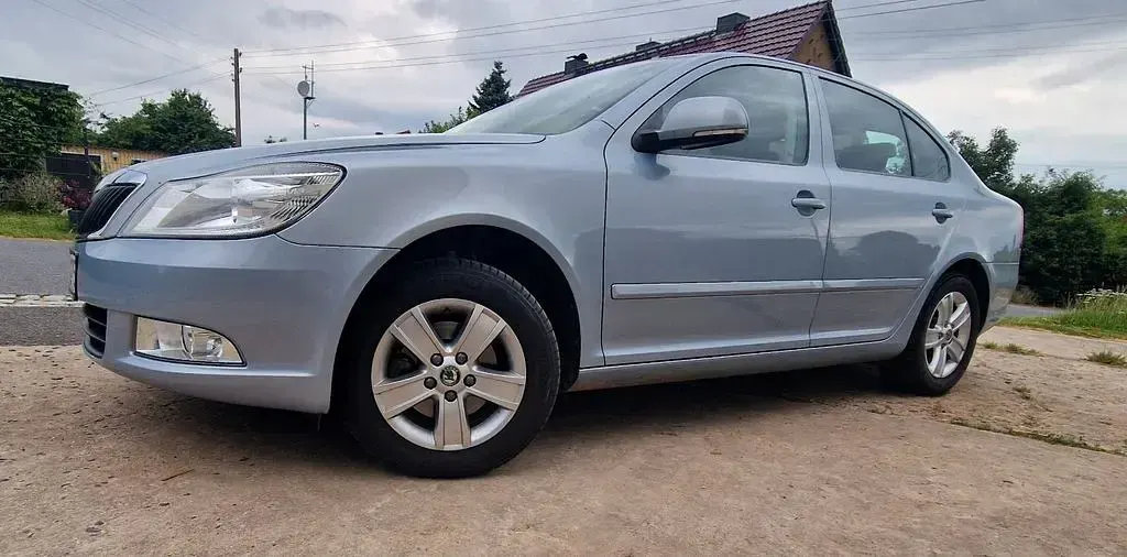 Gebraucht Skoda Octavia Impuls Edition 122 PS (89 kW) 2010 Blau Limousine