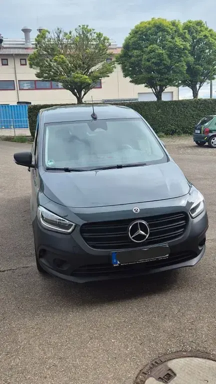 Gebraucht Mercedes Citan 113 131 PS (96 kW) 2022 Grau Van / Kleinbus