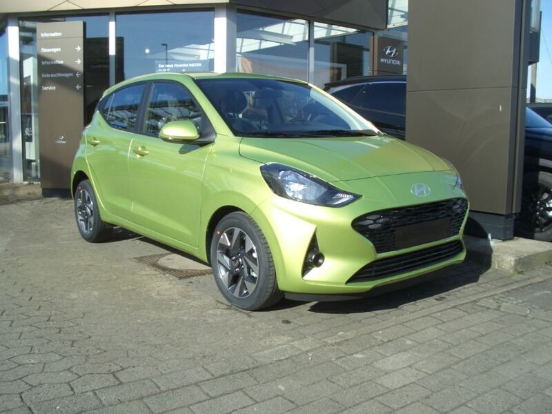 Hellgruen Neu 2025 Hyundai i10 Trend Kleinwagen | 19.390 € (Fairer Preis) - Bild 1/4