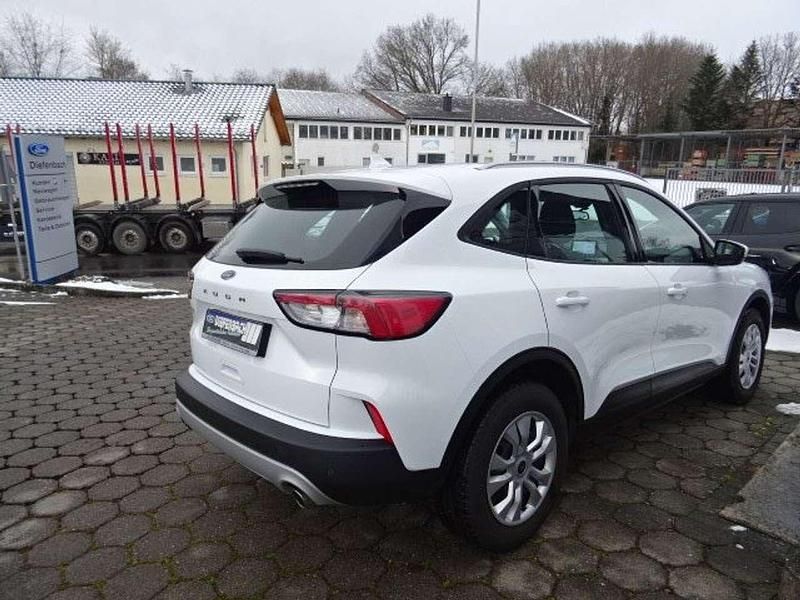 Gebraucht Ford Kuga Cool & Connect 150 PS (110 kW) 2021 Frostweiß SUV
